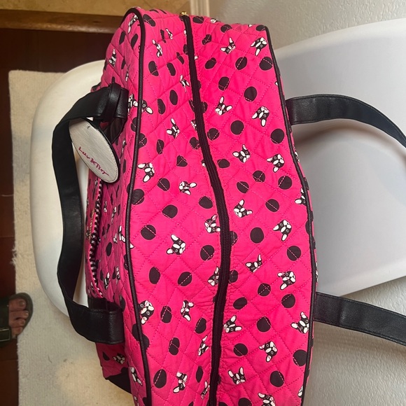 Large Betsy Johnson duffel bag- great condition inside & out. Rare find! Cuuute! - Picture 15 of 17